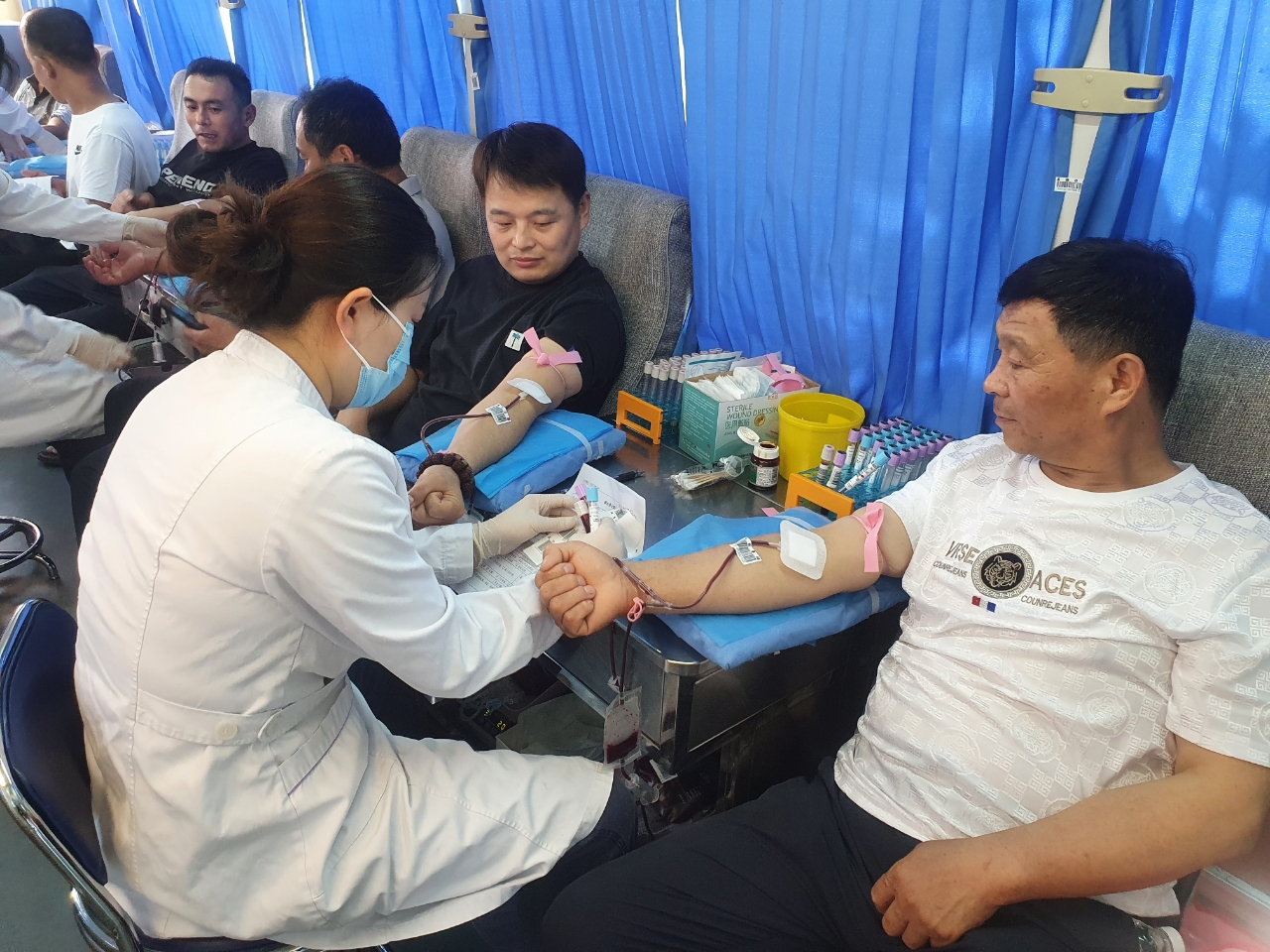 金達煤礦開展義務獻血活動