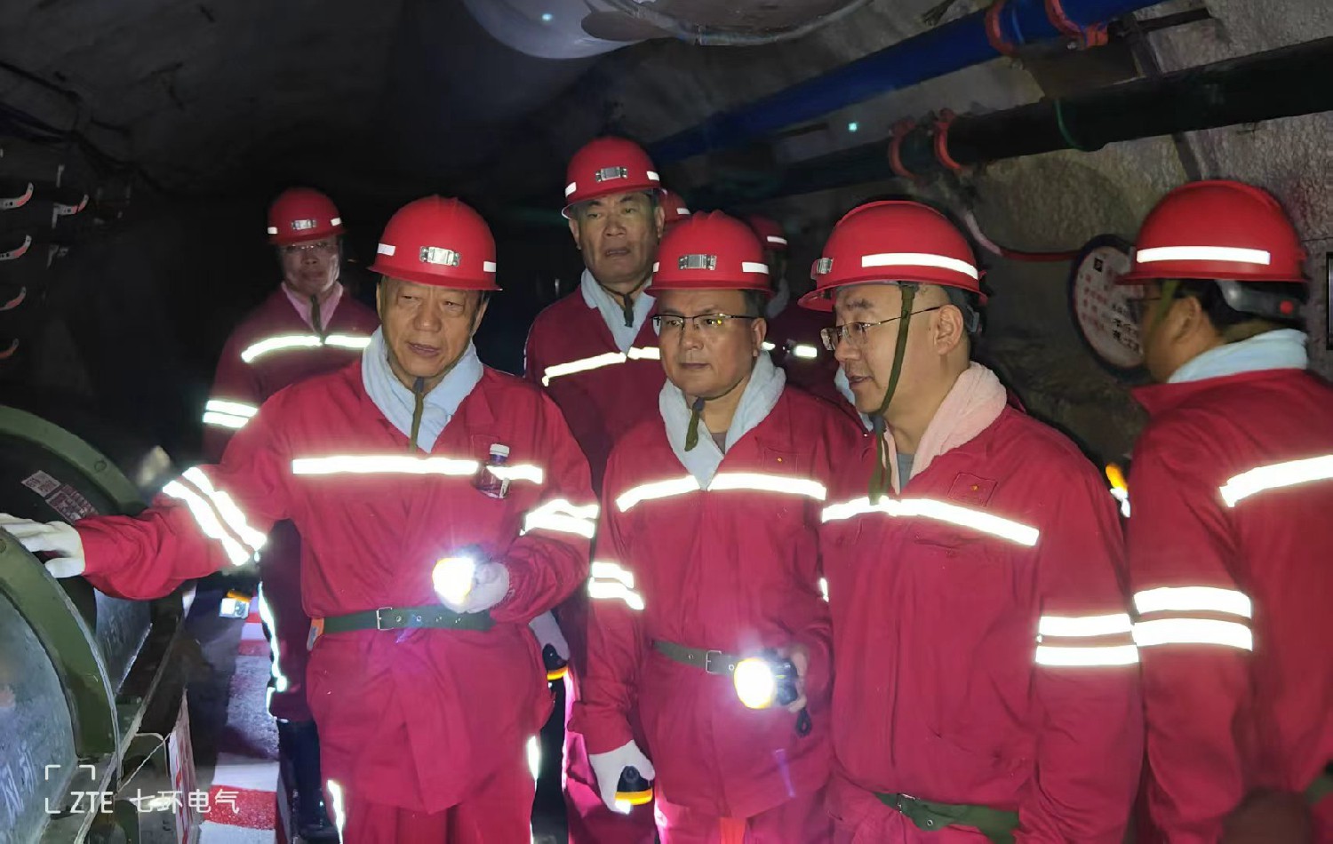 棗莊市能源局到東大煤礦督導檢查節(jié)日期間安全生產工作