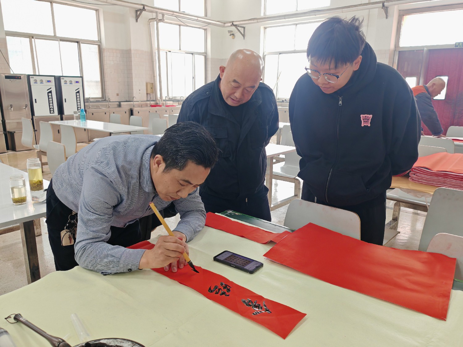 金達(dá)煤礦開展“迎新春 送春聯(lián)”活動(dòng)